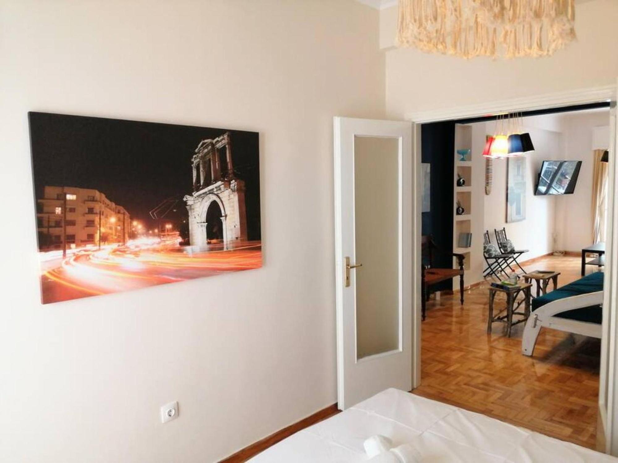 Magnificent Apartment In Plaka أثينا المظهر الخارجي الصورة